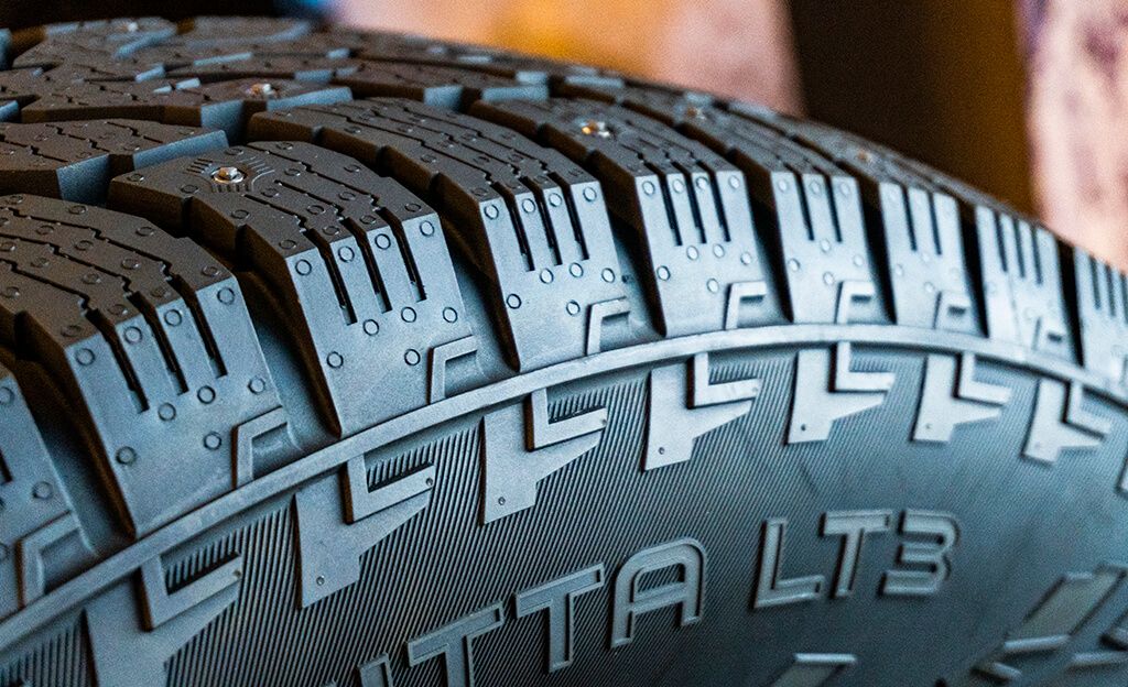 шипы шин Nokian Hakkapeliitta LT3, фото Эйкос.jpg